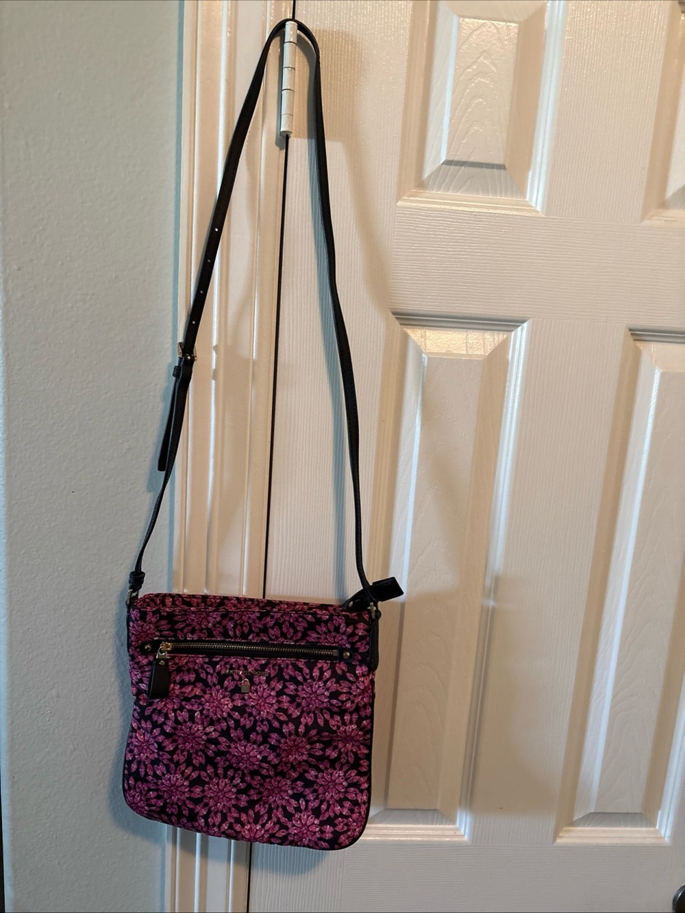 Michael Kors Stylish Floral Crossbody Bag in Pink and Black